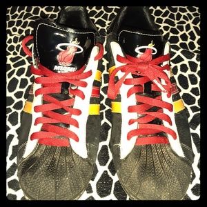 Miami Heat Basketball ADIDAS Shoes Black Men's 11